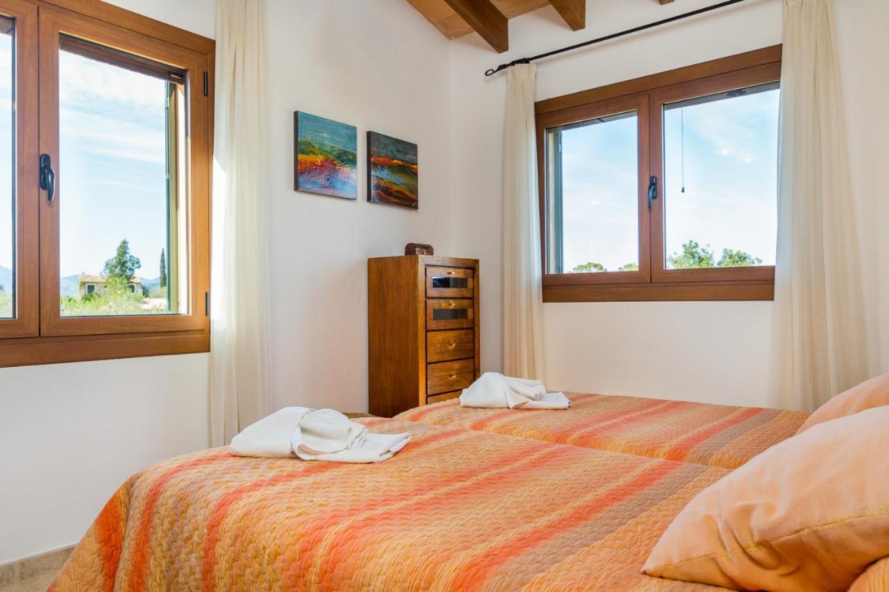 Villa Alfabia Inca  Zimmer foto
