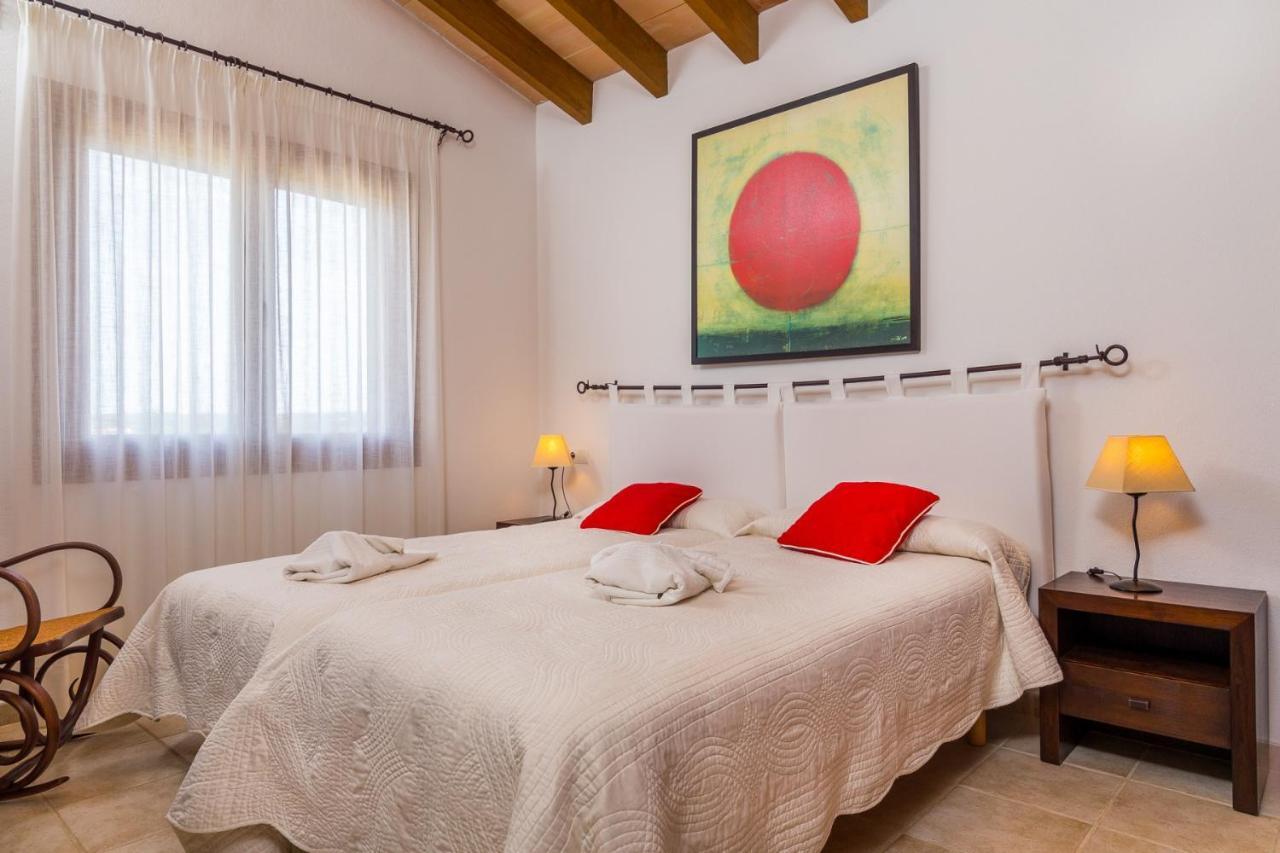 Villa Alfabia Inca  Zimmer foto